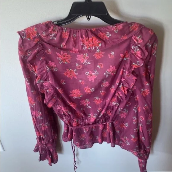 Free People Amanda Ruffle Wrap Top burgundy  Floral size M NWT - Picture 6 of 8
